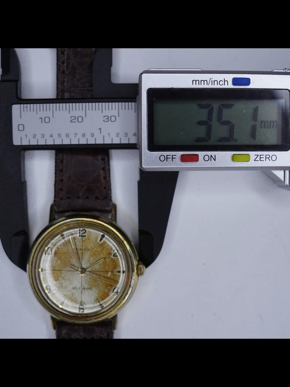 Vintage Timex Self-Wind Gold Tone Men’s Watch Runs Great Tropical Patina